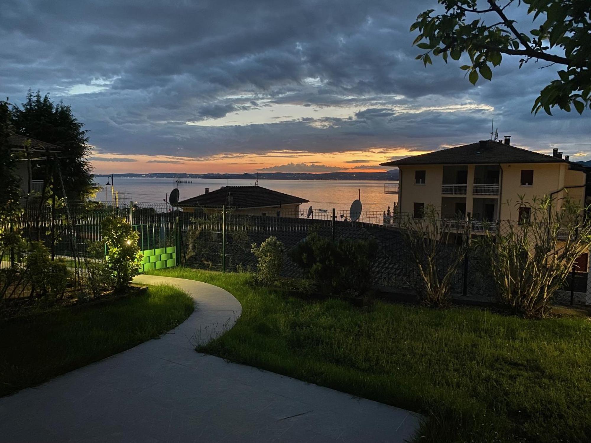 Oleander House * Torri Del Benaco